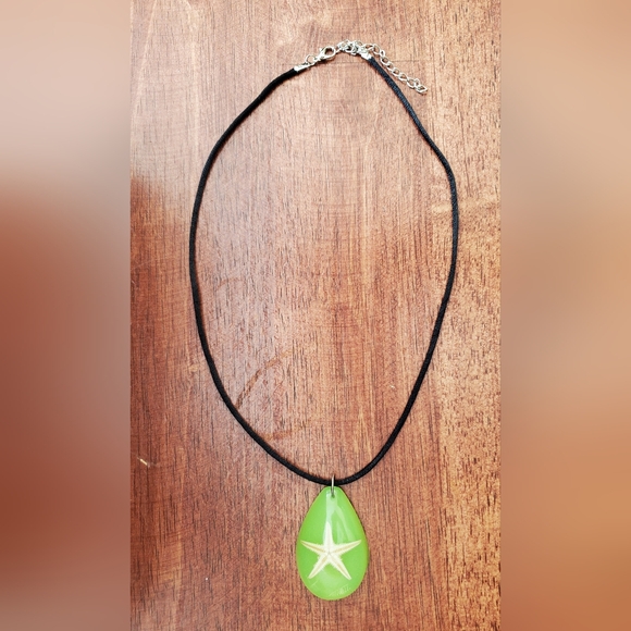 Starfish Resin Necklace Pendant Black Cord Beachwear Jewelry - Picture 2 of 5